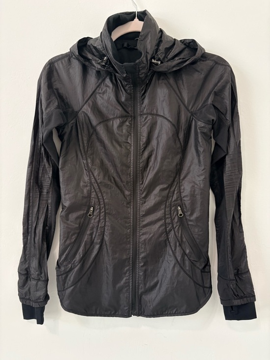 Lululemon Goal Crusher Jacket Black Lightweight Run Sz 2/4 EUC - Picture 2 of 9